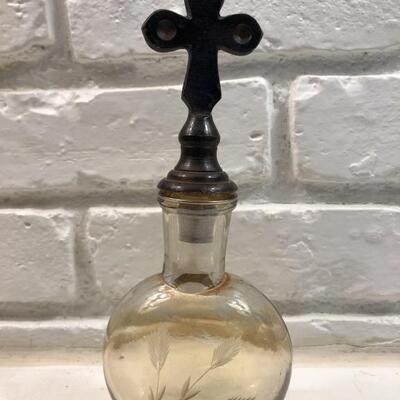 Wine Decanter with Cross Stopper