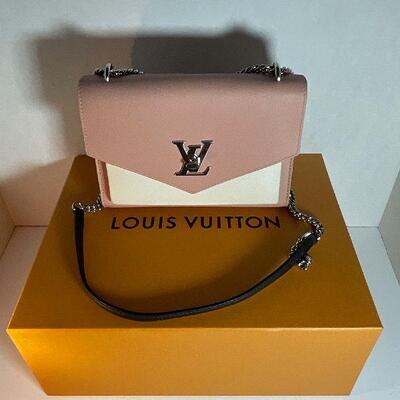 Louis Vuitton Mylockeme Pochette