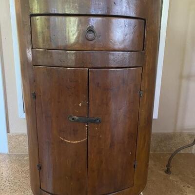 Antique Mahogany Oval Cabinet with Tray Top