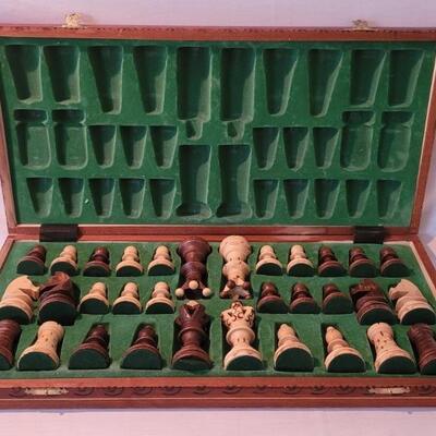 Carved Wooden Chess Set in Hinged Case/Board