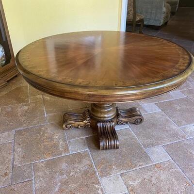 Banded Burl to Walnut Round Pedestal Table 
With Carved Legs & Scroll Feet