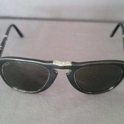Persol 714 Polarized Sunglasses Hand Made in Italy
Iconic BJ Sunglasses