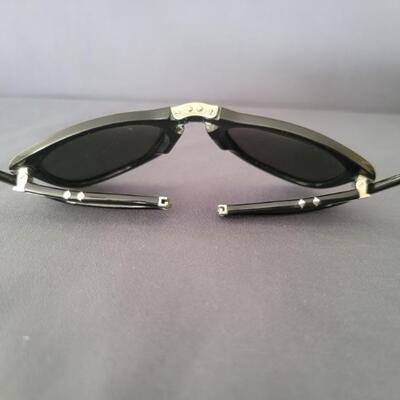 Persol 714 Polarized Sunglasses Hand Made in Italy
Iconic BJ Sunglasses
