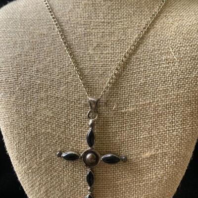 Sterling Silver 22in Chain with Large Sterling
Silver and Black Onyx Cross Pendant Purchased in Mexico