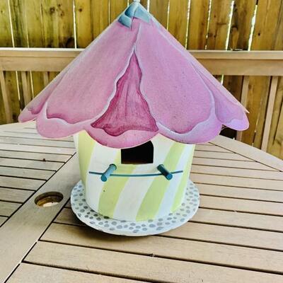 Yellow Stripe Birdhouse w Upside Down Flower Roof