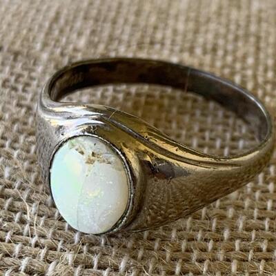 Menâ€™s Sterling Silver and Opal Ring Size 12.5