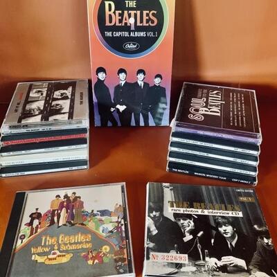 Lot of 16 Beatles CD's including Yellow Submarine,Magical Mystery Tour, White Album, The Capitol Albums Vol. 1 and more