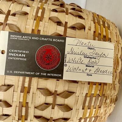 Certified Indian Craft, White Oak Woven Planter
COA attached is from the Department of the Interior