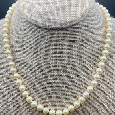 Cultured Pearl Necklace w/ 14k Gold & Diamond Bow Clasp in Presentation Box