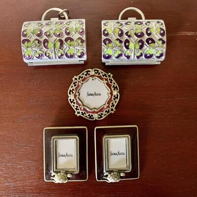 (5) Neiman Marcus: Jay Strongwater 3 Miniature
Frames 
2 Judith Leiber Enameled Butterfly Motif Trinket or Pill Boxes