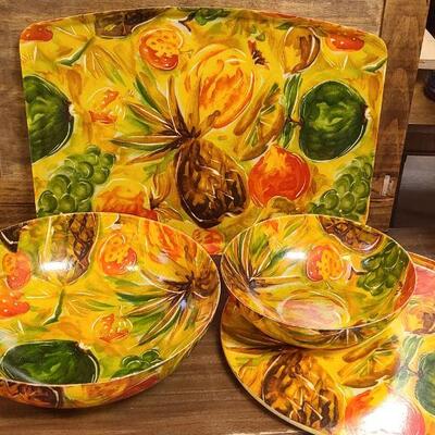 1960's MCM Fiberglass Traymolds 11" & 14" bowls, 17" Round serving tray, 21"x16" tray