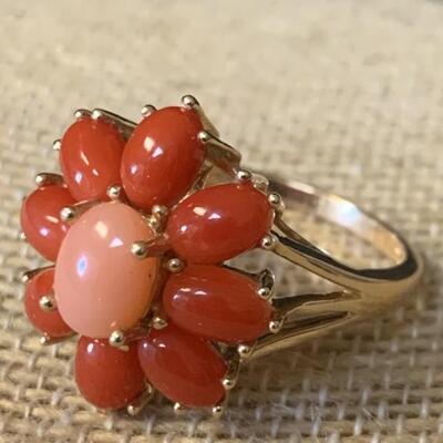 14k Gold Ring with Red and Pink Stones Size 8