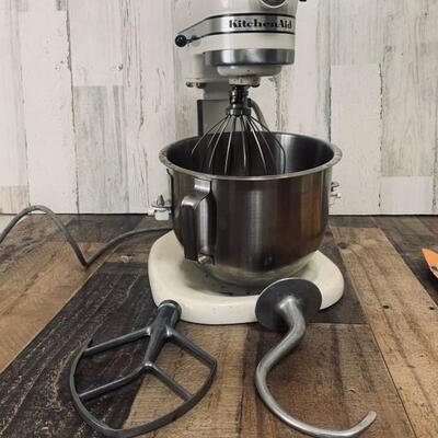 White Kitchen Aid Stand Mixer with 3 Attachments