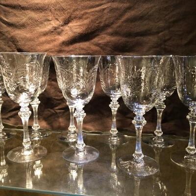 (9) Crystal Wine Stems with Leaf Pattern