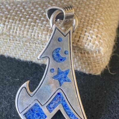 Sterling Silver and Lapis Reversible Howling Wolf