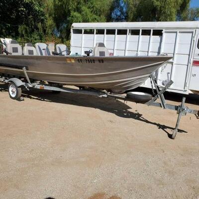 122	

17' Gregor Aluminum Fishing Boat with Steering Council and Trailer Boat
SEE VIDEO!!

Boat Vin: GBC26460M82D
Trailer Vin:...