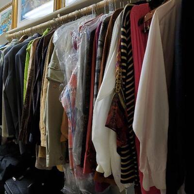 Men's and Women's Clothes
Most are size 2x and XXL
Most are New