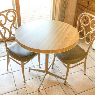 Cal-Style Furniture Co. Kitchen Table w/ 2 Chairs ~ $80.00                                                Table ~ 29.25" H x...