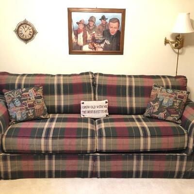 Kroehler Fine Furniture Plaid Queen Sleeper ~ $160.00                              35" H x 93" W x 37" D
