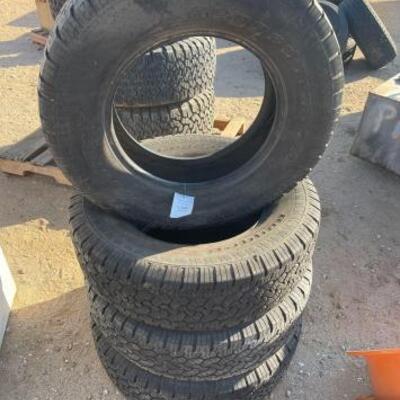 #1181 â€¢ 4 Tires 17â€
LT245/75R17
