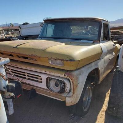 #130 â€¢ Chevrolet Short Bed Step Side Pick Up Cab And Cassie. VIN: I1001ZD3515A Contents Not Included.
