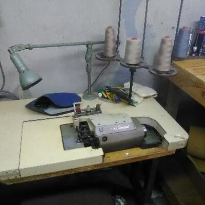 Union Special high speed, class 39500, single needle, 3 thread overseaming industrial  sewing machine