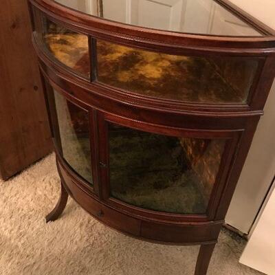 Antique Mahogany Corner Curio Cabinet