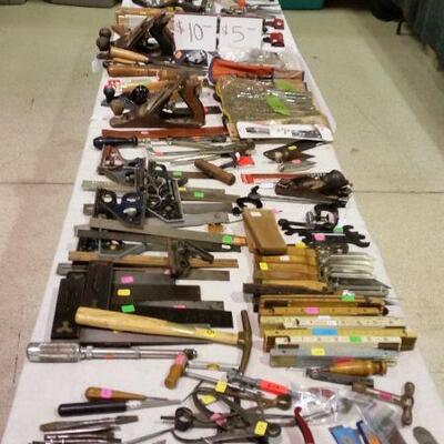 Selected dealers inside table