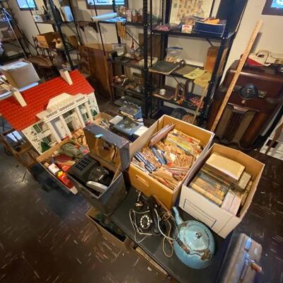 Estate sale photo