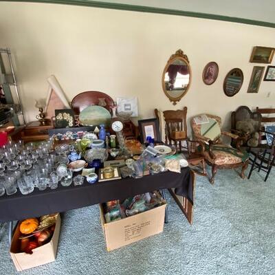 Estate sale photo