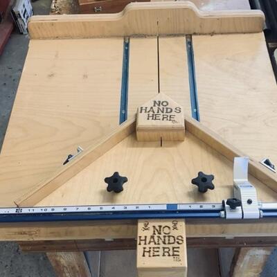 Table Saw Sled Guide