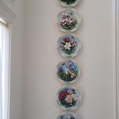 (6) Collectable Flower Garden Plates, 1995