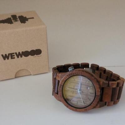 Wewood Watch in Box (needs battery)