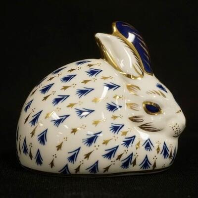 1018	ROYAL CROWN DERBY RABBIT, COBALT BLUE & GOLD DECORATION, 3 1/4 IN LONG X 3 IN HIGH
