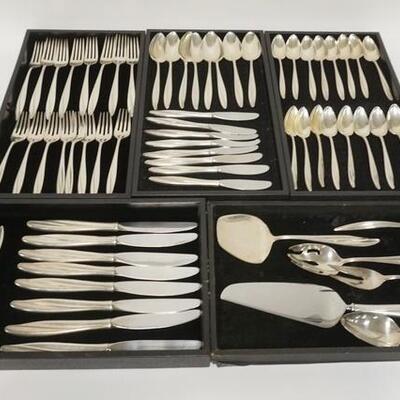 1002	64 PIECE GORHAM STERLING SILVER FLATWARE SET *FIRELIGHT* PATTERN. 76.26 TROY ONCES, COUNTING 1/2 TROY ONCER PER HANDLE. COMES W/...
