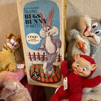 Vintage talking Bugs Bunny and other plush dolls
