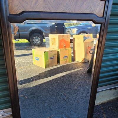 Mirror that goes with a triple dresser in another lot, sold separately, very good condition, see pictures