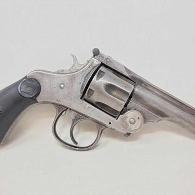 #324 â€¢ Harrington & Richardson Top Break .32 Revolver. Serial Number: D59554 Barrel Length: 3.25