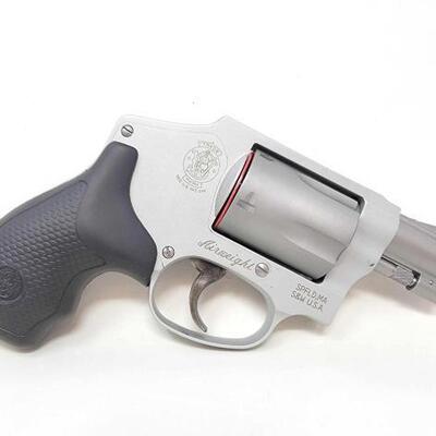 #310 â€¢ Smith & Wesson M642 .38 S&W SPL+P Revolver: NO CA, OUT OF STATE ONLY

Serial Number: DPH7690
Barrel Length: 1.875