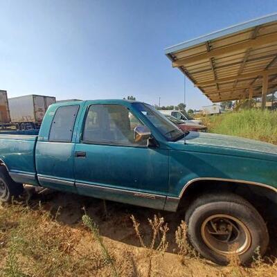 Lot 68: Sold On Non Op 
Year: 1993
Make: Chevrolet
Model: C1500
Vehicle Type: Pickup Truck
Mileage:
227,692 Plate:
8Y78175 Body Type: 2...
