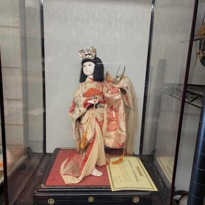 #5028 • Porcelain Geisha Doll