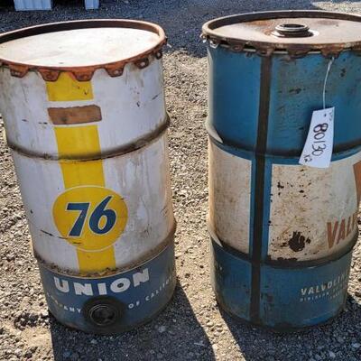 #80130 • (2) Oil Drums: 76 Union and Valvoline Oil Drums.