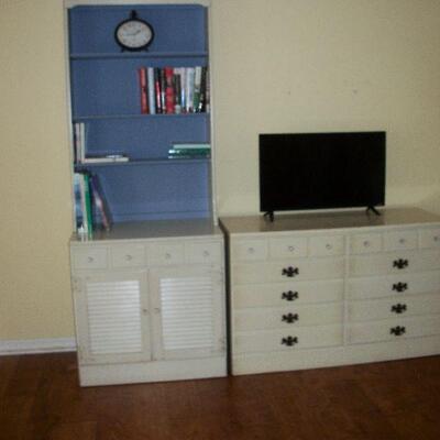 Ethan Allen Furniture White Bookcase Cabinet and 6 Drawer Dresser