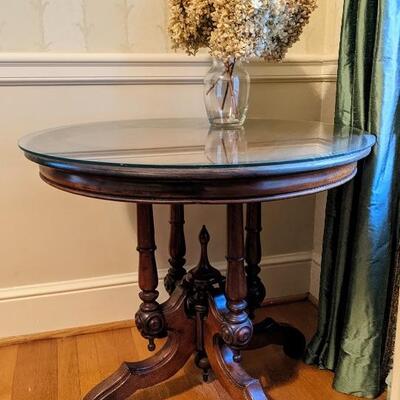 Victorian parlor table/protective glass top
