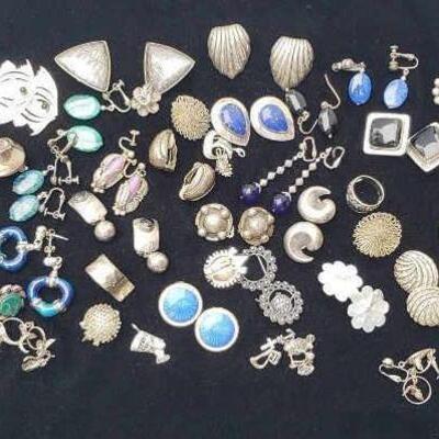 Grouping of Vintage Sterling Silver Jewelry