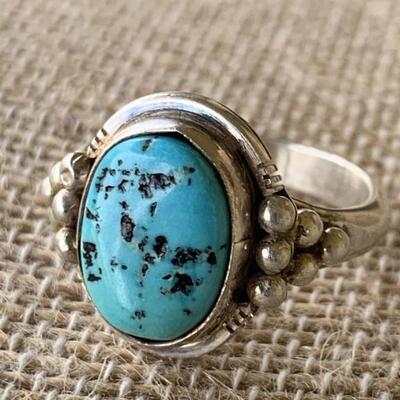 Sterling Silver Navajo Ring with Turquoise Size 7