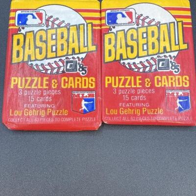 2 Unopened Packs of Baseball Cards