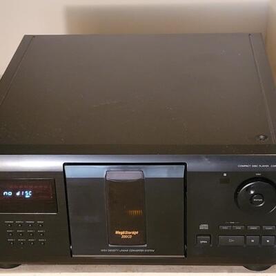 Sony Mega Storage 200CD Compact Disk Player