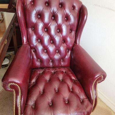 Burgundy leather Chesterfield style Leather desk chair, seat 19