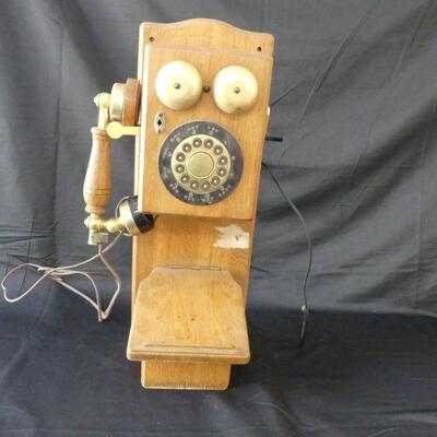 TeleConcepts Inc. Country Talk Model 559146 Antique Wall Phone Replica